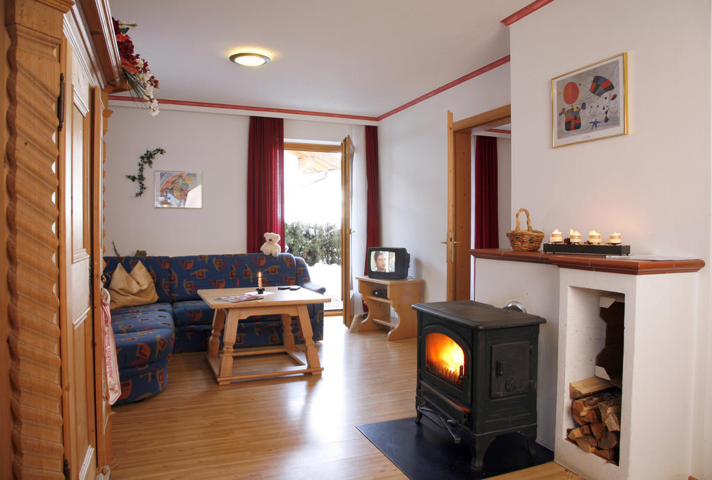 Alberta'S Ferienhaus Heinfels Room photo