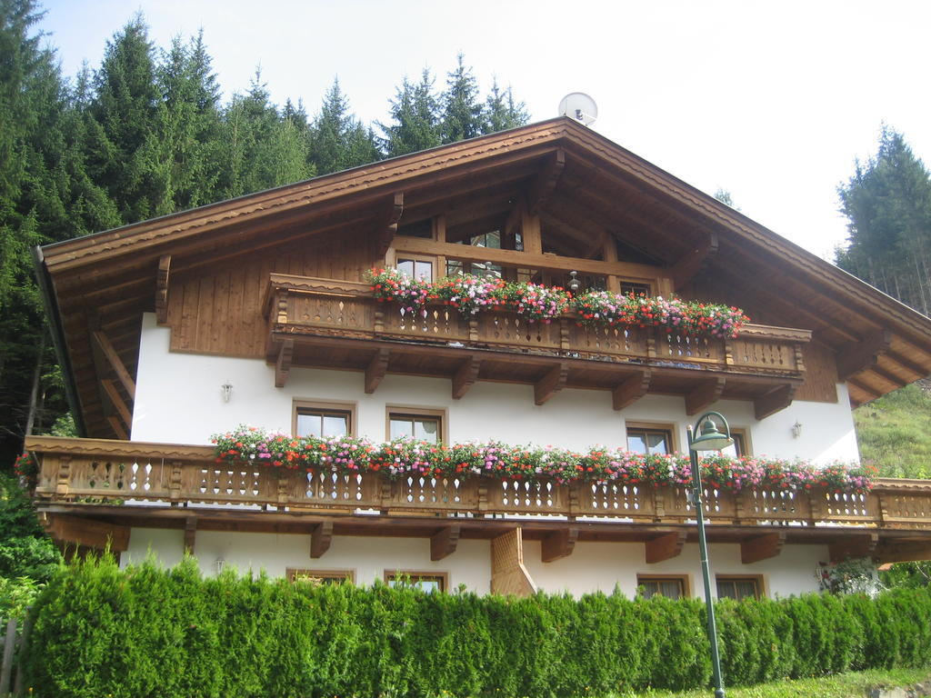 Alberta'S Ferienhaus Heinfels Exterior photo
